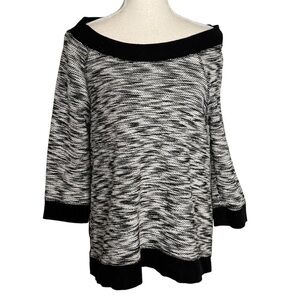 Chicos Top 8/10 Zenergy Spacedye Zip Back Tunic Knit Black White Casual